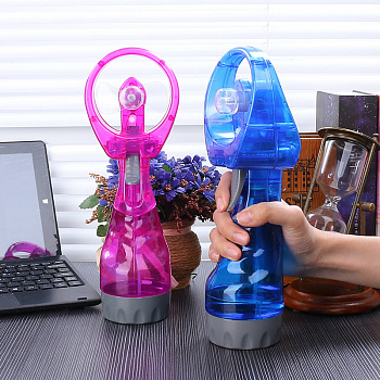 00008964 Портативный ручной вентилятор с пульверизатором WATER SPRAY FAN